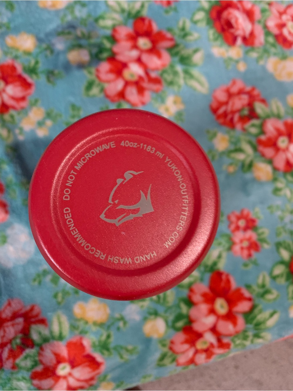 Buc-ees Red Insulated 30 Oz Tumbler & Large Buc-ee Squishmallow Pillow - Picture 5 of 9